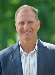 Selectman's gun comments trigger nasty debate