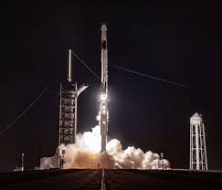 Spacex crew dragon ready for first launch. Spacex S Crew Dragon Spaceship Makes Maiden Flight With Robo Rider Named Ripley Geekwire