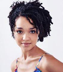 3 Minute Hairstyles For When You Re Running Late Curly Hair Styles Natural Hair Styles Hair Styles