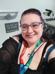 Hi guys. Still life 13. C&C are welcome!