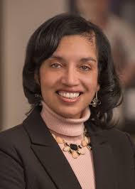 Colleen Holmes's Instagram, Twitter & Facebook