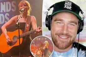 Travis ammette che l'esibizione di Taylor al TEU era stata pianificata da  tempo : r/travisandtaylor