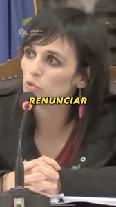 💥Sílvia Orriols (@orriolsripoll) a Joaquim Colomer: «Que soc a allà per  canviar tot aquest sistema partitocràtic? Evidentment que sí.»,  #salvemcatalunya amb @orriolsripoll 💙, #silviaorriols ...