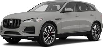 Désormais disponible en version hybride rechargeable (phev). 2021 Jaguar F Pace Reviews Pricing Specs Kelley Blue Book