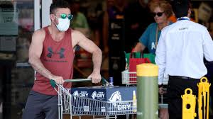 Although adelaide's lockdown is just 6 days long, the city's bar and restaurant owners have spent the day throwing away perishable items. Emergency Lockdown In South Australia To Avert Months Of Pain