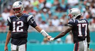 Can Antonio Brown Reunite With Tom Brady For The 2020 Season In 2020 Tom Brady Antonio Brown Toms