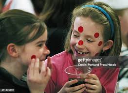 49 Sadie Cole Fotos und hochauflösende Bilder