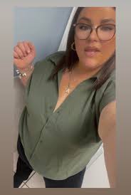 The Queen👸❤️ But you guys are not giving me the attentions I need😒