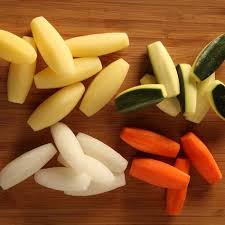 Technique : Tourner les légumes (With images) | Food, Eat, Vegetables