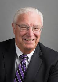 Board elects Trustees, Thomas begins as chair