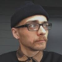 Daniel Doubleday's Instagram, Twitter & Facebook