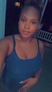 Joanne Bobb's Instagram, Twitter & Facebook