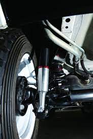 アルトを車高アップすると 見た目ヨシ 走りヨシ に生まれ変わるんです auto messe web カスタム アウトドア 福祉車両 モータースポーツなどのカーライフ情報が満載 シュピーゲル アルト カスタム 軽自動車