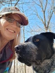 Vera Gross's Instagram, Twitter & Facebook