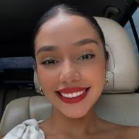 3300+ "Karol -lla" profiles