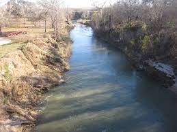 It is crow flies distance so the above travel information may be. Datei San Antonio River In Floresville Tx Img 2644 Jpg Wikipedia