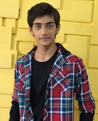 Who Is Rudra Soni About Biographi Age Height Family Girlfriend Born If you've calculated your height and want to work out your bmi, give the bmi calculator a try. who is rudra soni about biographi