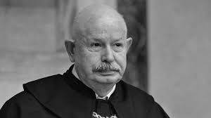 He is one of the most famous tenors in the history of opera. Malteser Grossmeister Giacomo Dalla Torre Ist Tot Kirche Leben