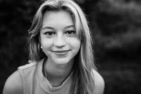 Northern Virginia Senior Photographer » Second Ave Photography