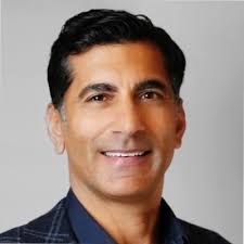 I'm happy to share that I'm starting a new position as Medical Director of  Technology and Clinical Innovation at Commons Clinic!