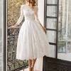 A wedding where the bride is wearing a black dress is not boring, quite the contrary: 1