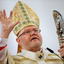 Münchner erzbischof kardinal marx zieht sich vom vorsitz der bischofskonferenz zurück. Weihnachtsbotschaft Kardinal Marx Warnt Vor Missbrauch Religioser Botschaften Politik