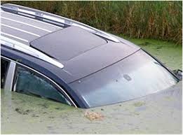escape from a sinking car