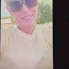 Danielle Pesce's Instagram, Twitter & Facebook