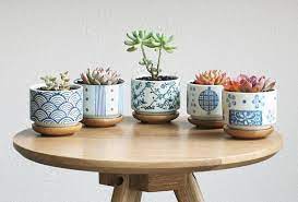 This garden style is more relaxed, especially when compared to european gardens. Set Of 5 Japanese Style Ceramic Planters With Bamboo Etsy Ceramic Planters Ceramic Succulent Planter Planters