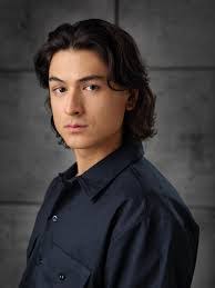 Cameron Roberts's Instagram, Twitter & Facebook