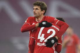 What clubs are interested in jamal musiala? Thomas Muller Impressed With Bayern Munich Youngster Jamal Musiala Bavarian Football Works