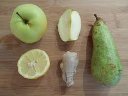 Un Jus De Fruit Au Gingembre Aux Vertus Anti Inflammatoires Jus De Fruit Recette Jus De Legumes Recette Jus