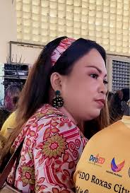 How to be a confident girl?