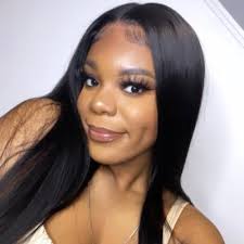 Doris Hammond (@b3autyndhabeast)