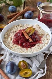 Porridge Mit Zwetschkenroster Und Zimt Rezept Sweets Lifestyle Rezept Rezepte Poridge Rezept Lecker