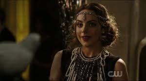 Doch was machen die darsteller der carringtons und co. Best Of Fallon Carrington Dynasty 2x01 Carrington Dynasty Dynasty Tv Show Elizabeth Gillies