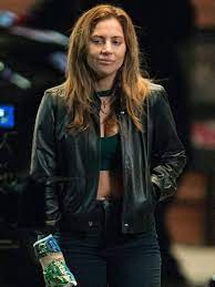She has one sister, natali, who is eight years younger. Film A Star Is Born Ally Lady Gaga Leather Jacket Lady Gaga Pictures Lady Gaga Gaga