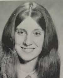 Donna Heeter's Instagram, Twitter & Facebook