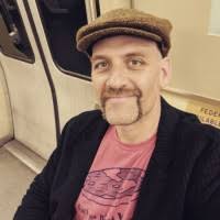 700+ "Hollenback" profiles