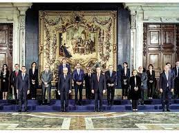 Servizio a domicilio, punto incontro. Governo Draghi Tamponi E Look Sobrio Poi Il Giuramento Distanziato Corriere It