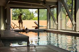 Le séjour à la campagne est conseillé pour les vacances à la campagne, pour loisirs de plein air et pour le repos dans les. Hotel Spa Le Saint Cirq
