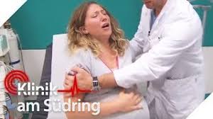 Spontane Geburt In Der Notaufnahme Der Papa Kann Nicht Kommen Klinik Am Sudring Sat 1 Youtube