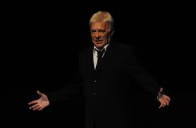Guy bedos news, gossip, photos of guy bedos, biography, guy bedos girlfriend list 2016. Mort De L Humoriste Et Comedien Guy Bedos A L Age De 85 Ans