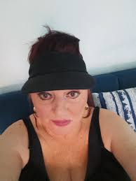 Hi all! I just wanted to introduce myself and share a photo that I took  this is the village I live in …. Limekilns ❤️