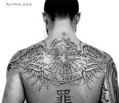 It carries a banner bearing his mother's initials, and is surrounded by elegant. Tatowierungen Von Justin Timberlake Temporary Tattoo Blog
