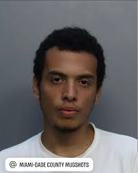 ESCOBAR, KEVIN RICARDO DOB 06/27/2004 21 M Charges PETIT THEFT RESISTING  OFFICER WITHOUT VIOLENCE TO HIS PERSON ( Bond: 10000 ) PETIT THEFT