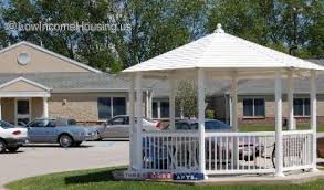 10 vacation rentals and hotels available now. Three Links Apartments 1033 19th Street Sw Mason City Ia 50401 Lowincomehousing Us