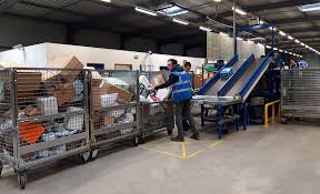 Lista coduri postale din republica moldova. La Plateforme Colis Recoit Le Renfort De Travailleurs D Un Esat Le Groupe La Poste