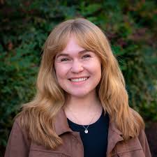 Leah Terry's Instagram, Twitter & Facebook