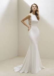 Du rêve à la réalité, voici 7 pistes de réflexion pour un mariage pas cher. Vente Robe De Mariee Pas Chere Proche De Toulon Sonia B